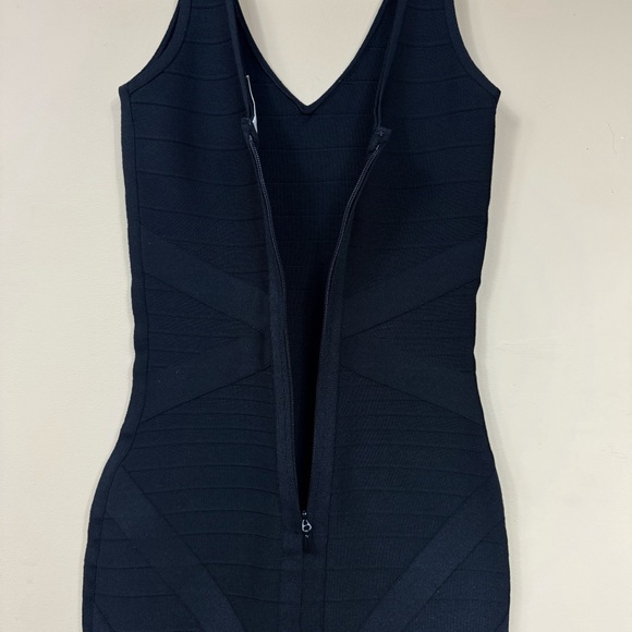 Dress The Population NWOT ‘Bria’ Bodycon Bandage Midi Dress in Black Size XS - Picture 5 of 6